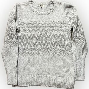 L.L. Bean Light Gray Patterned Women's Sweater
